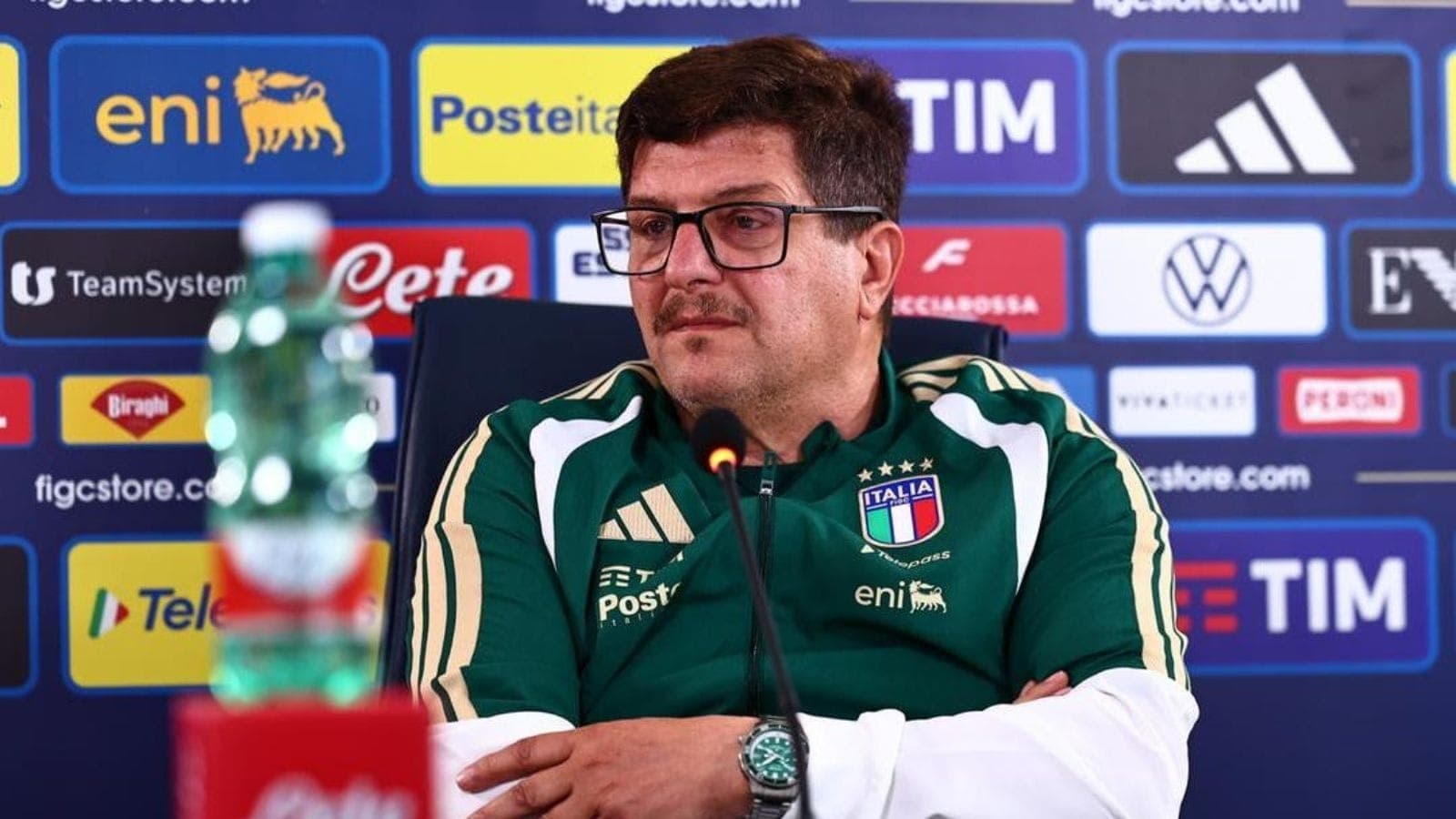 Renovada, Itália de Silvio Baldini (foto) aposta em novatos como Samuele Inácio, Cher Ndour e Luca Lipani no ciclo para 2030