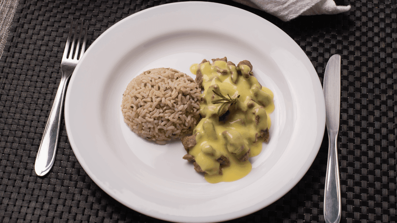 Filé mignon ao molho de mostarda