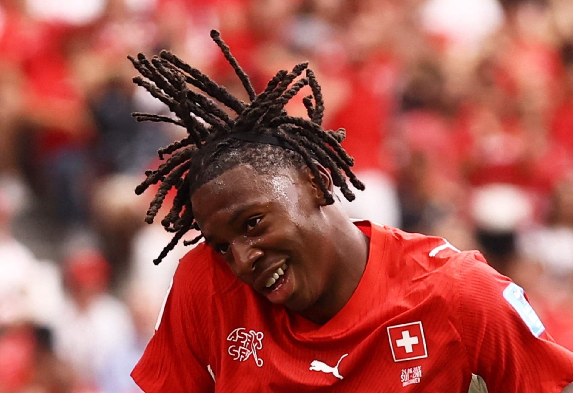 Manzambi, destaque da Suíça na Copa do Mundo