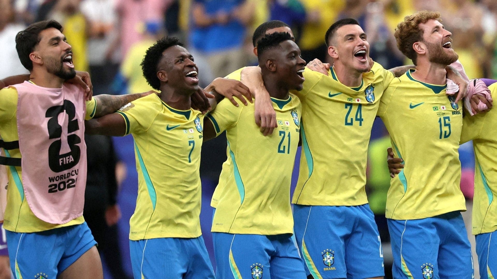 Brasil vence o Japão de virada e avança às 1/16 