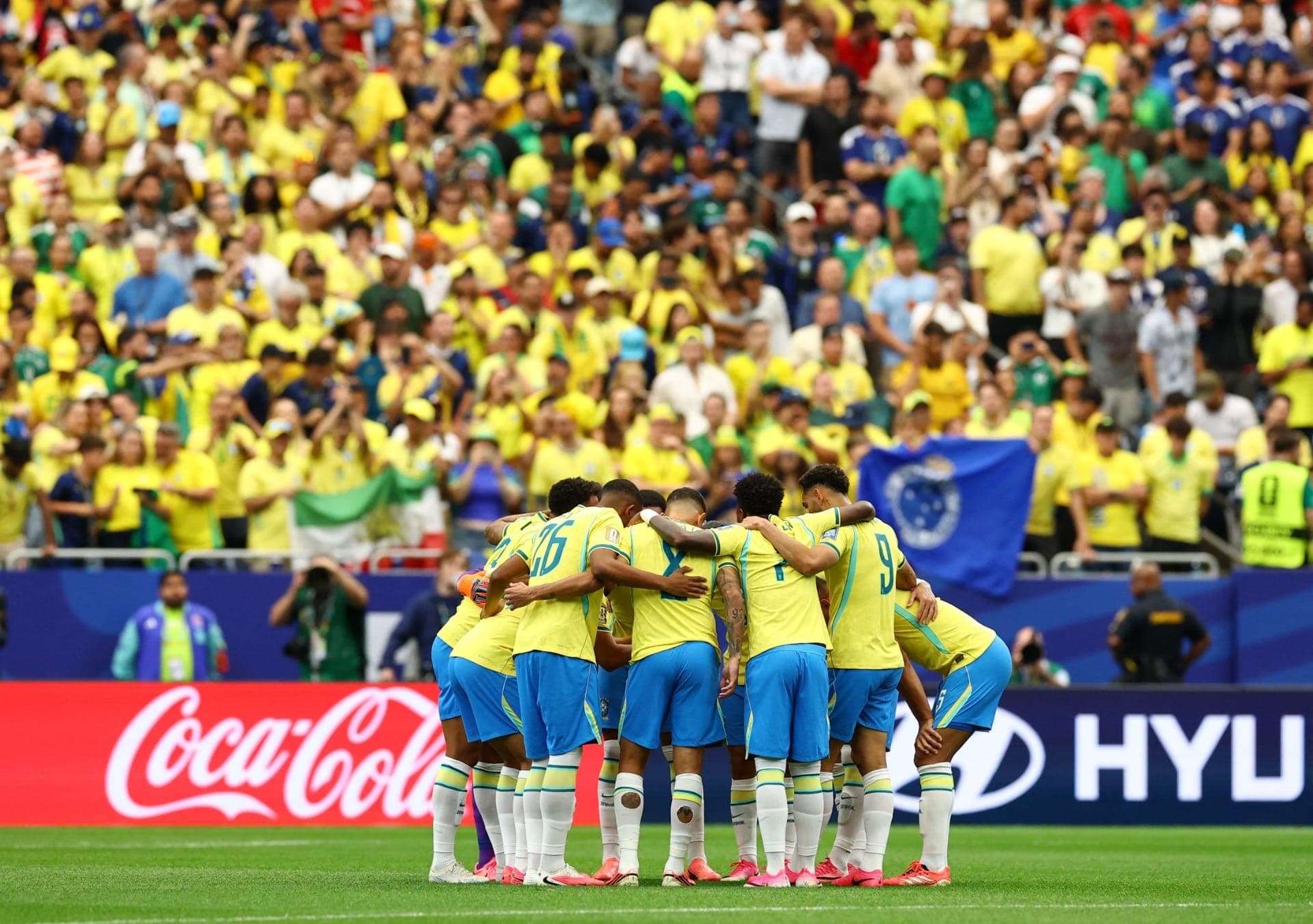 Seleção antes de duelo contra o Japão