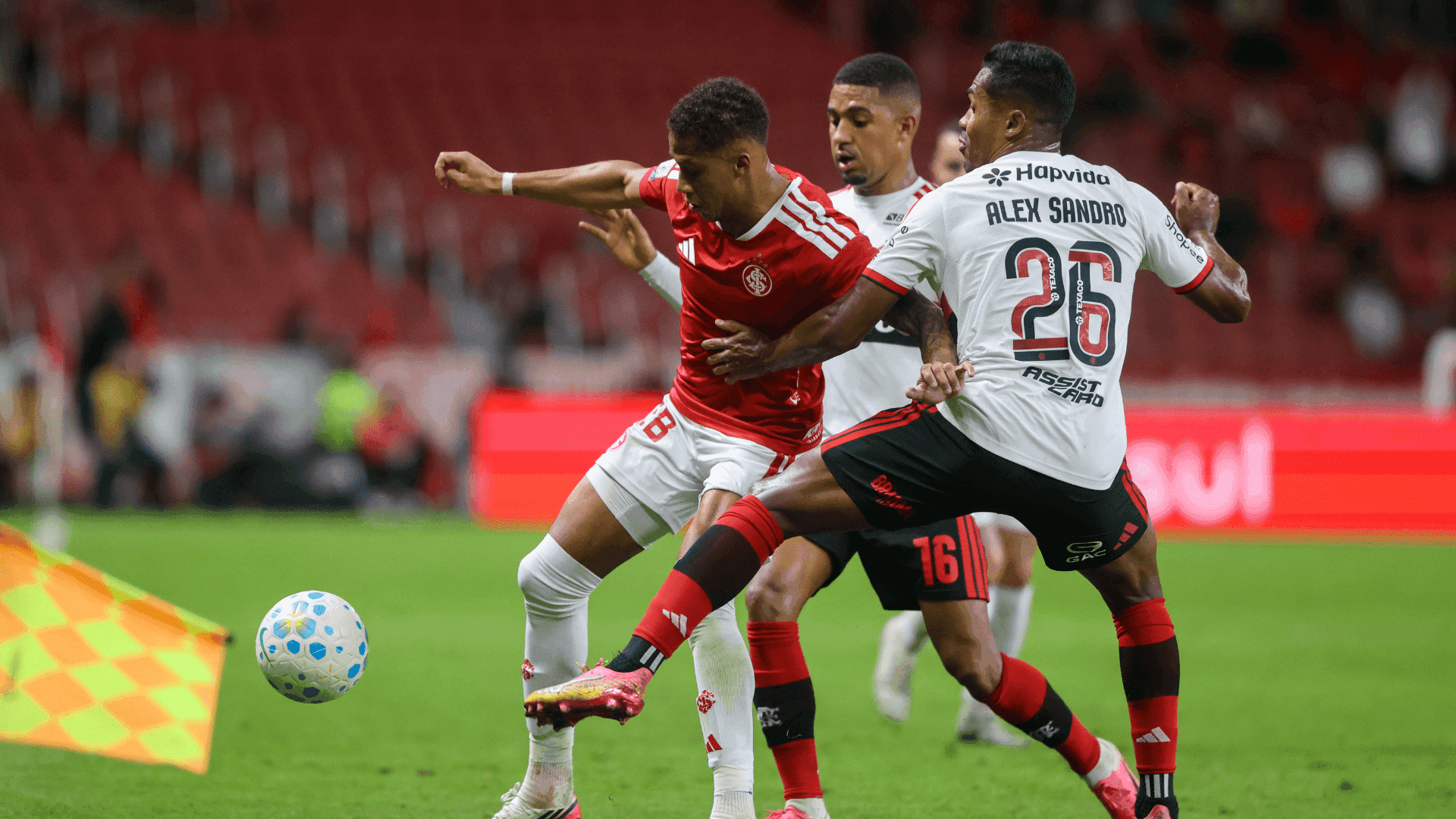 Internacional e Flamengo ficaram no empate