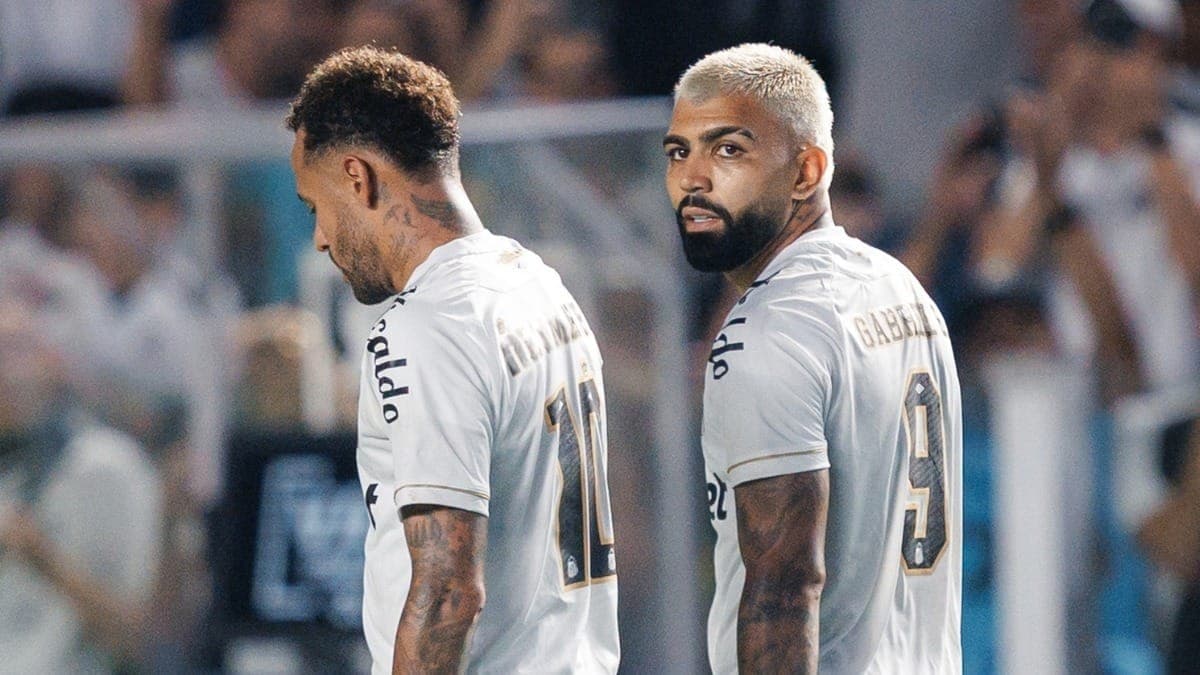 Neymar e Gabigol no jogo de ida contra o Macará