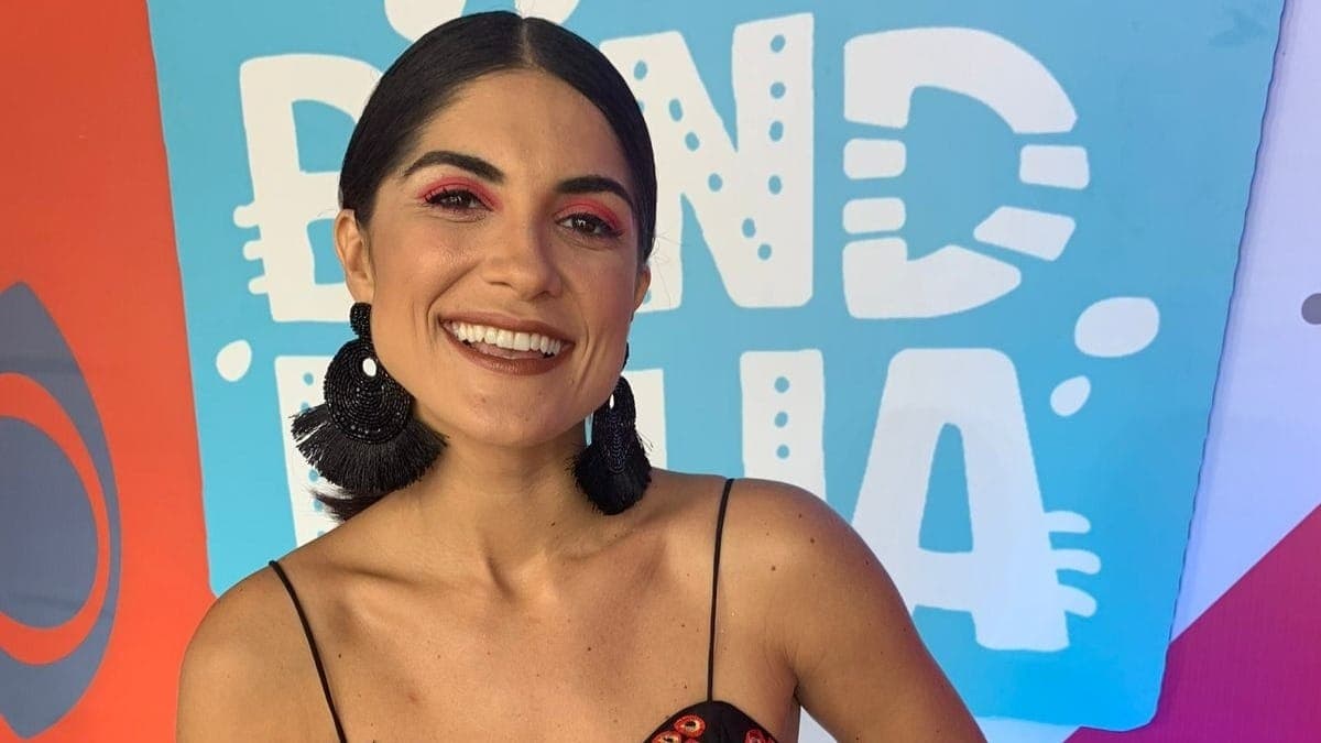 Pâmella Lucciola apresenta o Band Folia
