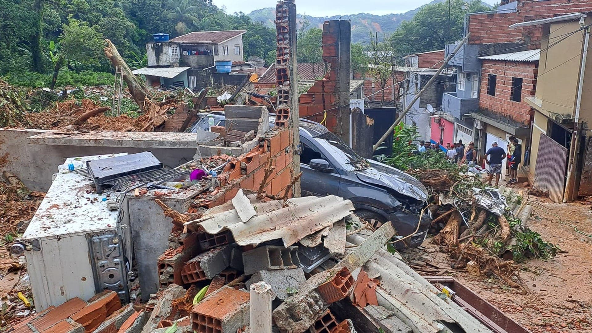 Área atingida pelas chuvas na Vila Sahy em 2023