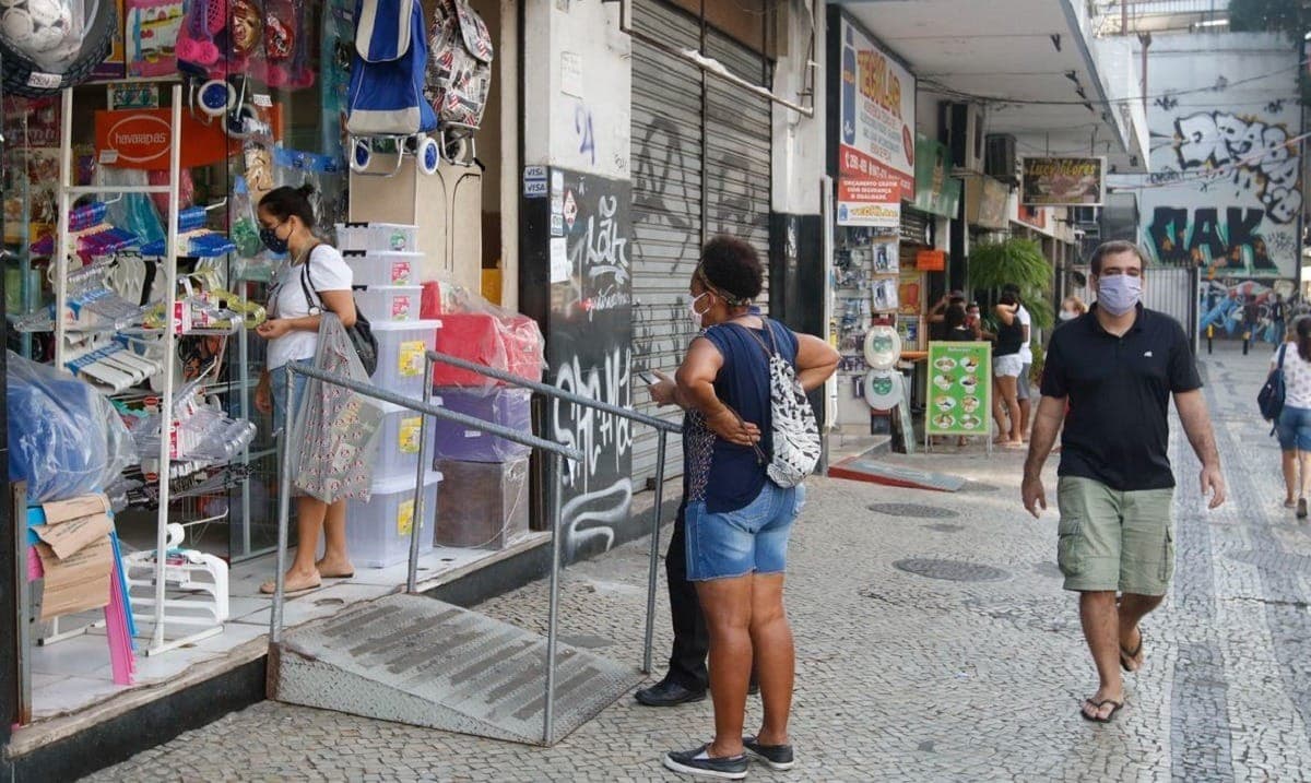 Vendas no comércio fecham 2024 com alta de 4,7%