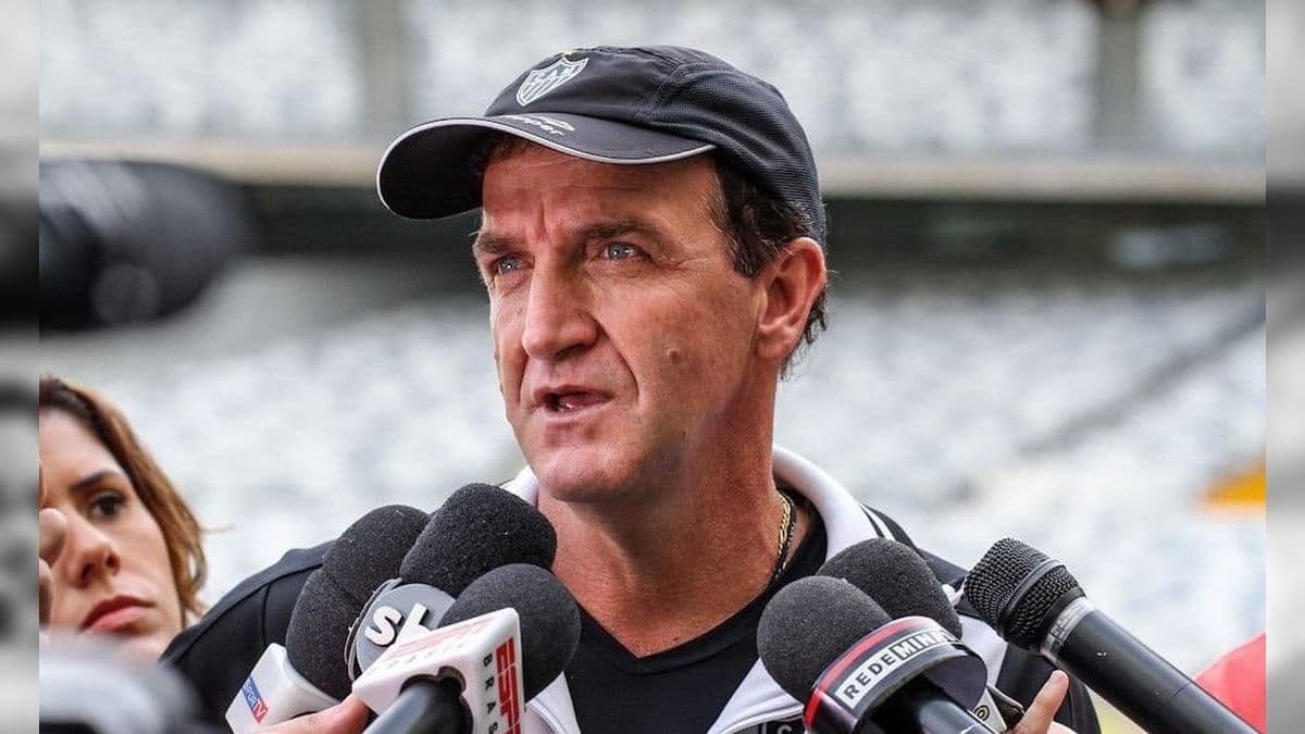 O último trabalho de Cuca foi no Atlético Mineiro.