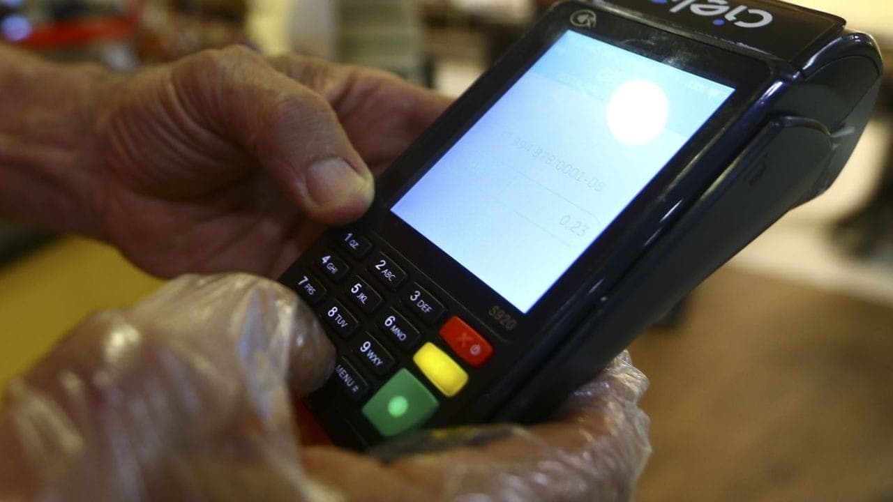 Empresas registram inadimplência