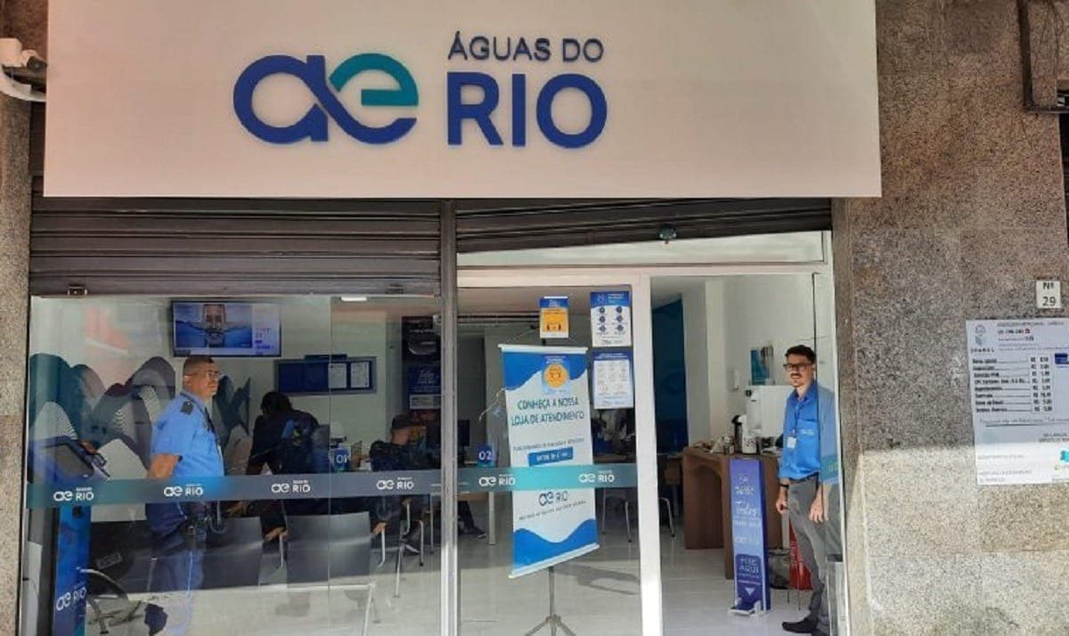 Em nota, a concessionária Águas do Rio informou que vai enviar equipes ao local