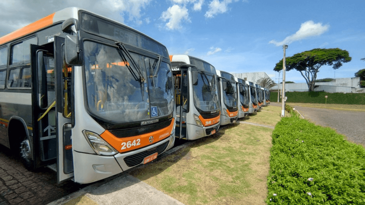 Passagem de ônibus passa a custar R$6 em São José dos Campos
