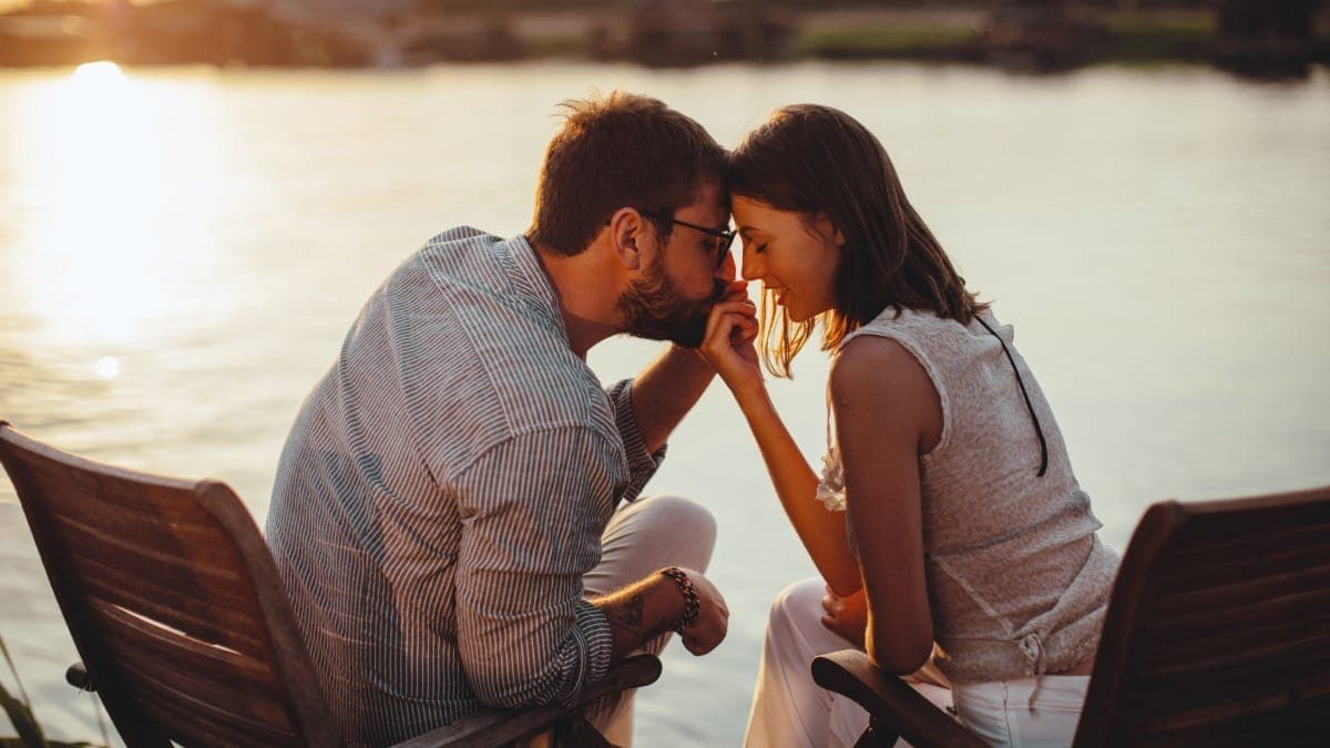 Aprenda 5 práticas para atrair o amor