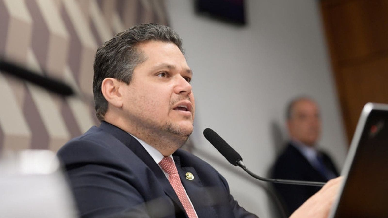 Senador Davi Alcolumbre na CCJ do Senado