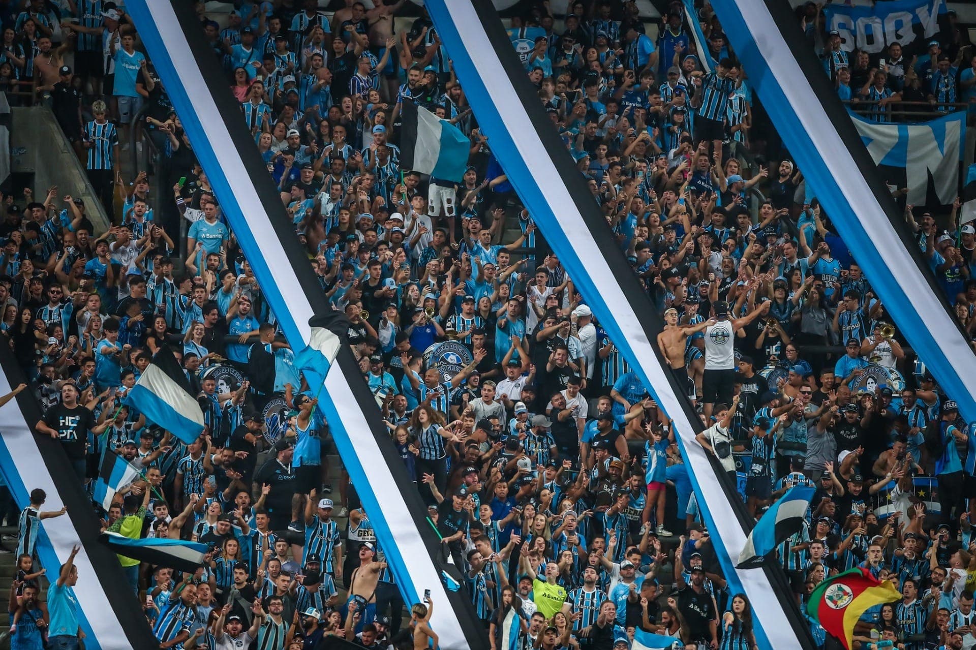 Torcida do Grêmio na Arena