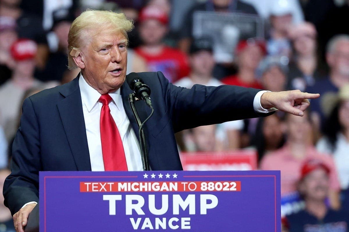 Trump faz primeiro comício após atentado