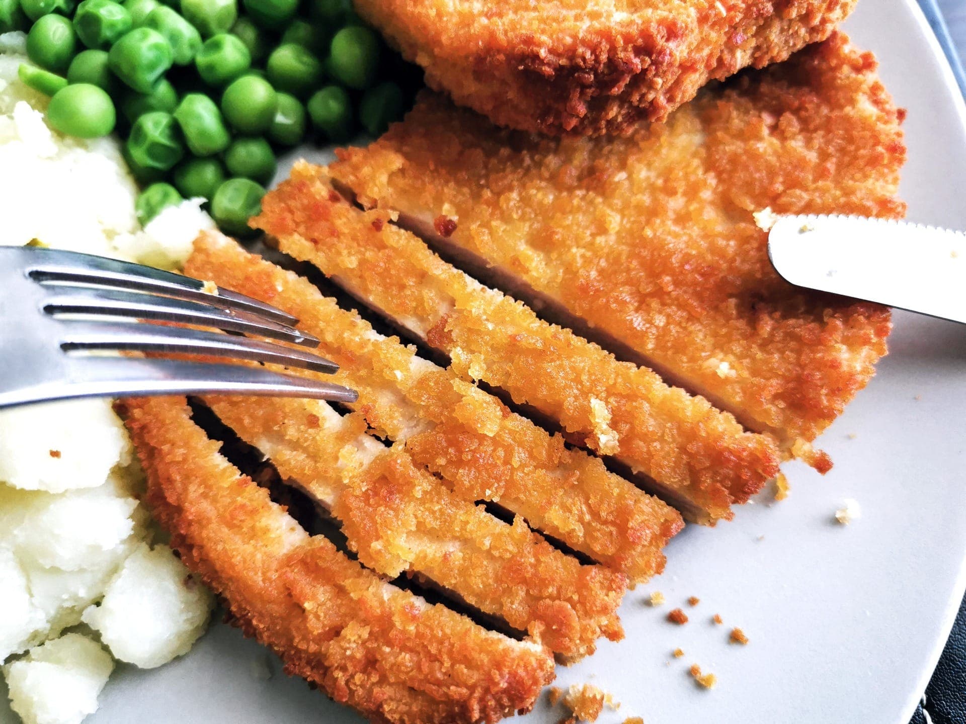 Carole Crema ensina bife à milanesa