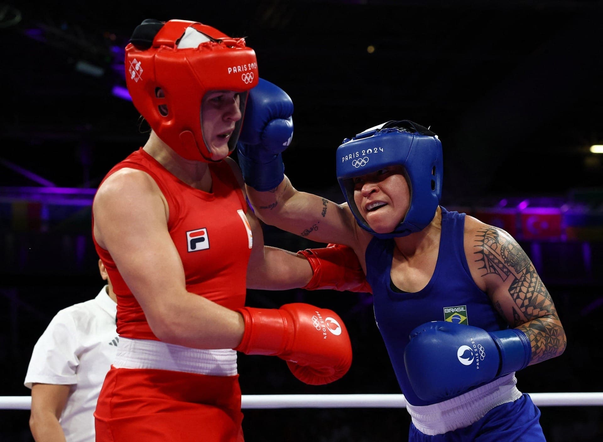Beatriz Ferreira nas quartas do boxe