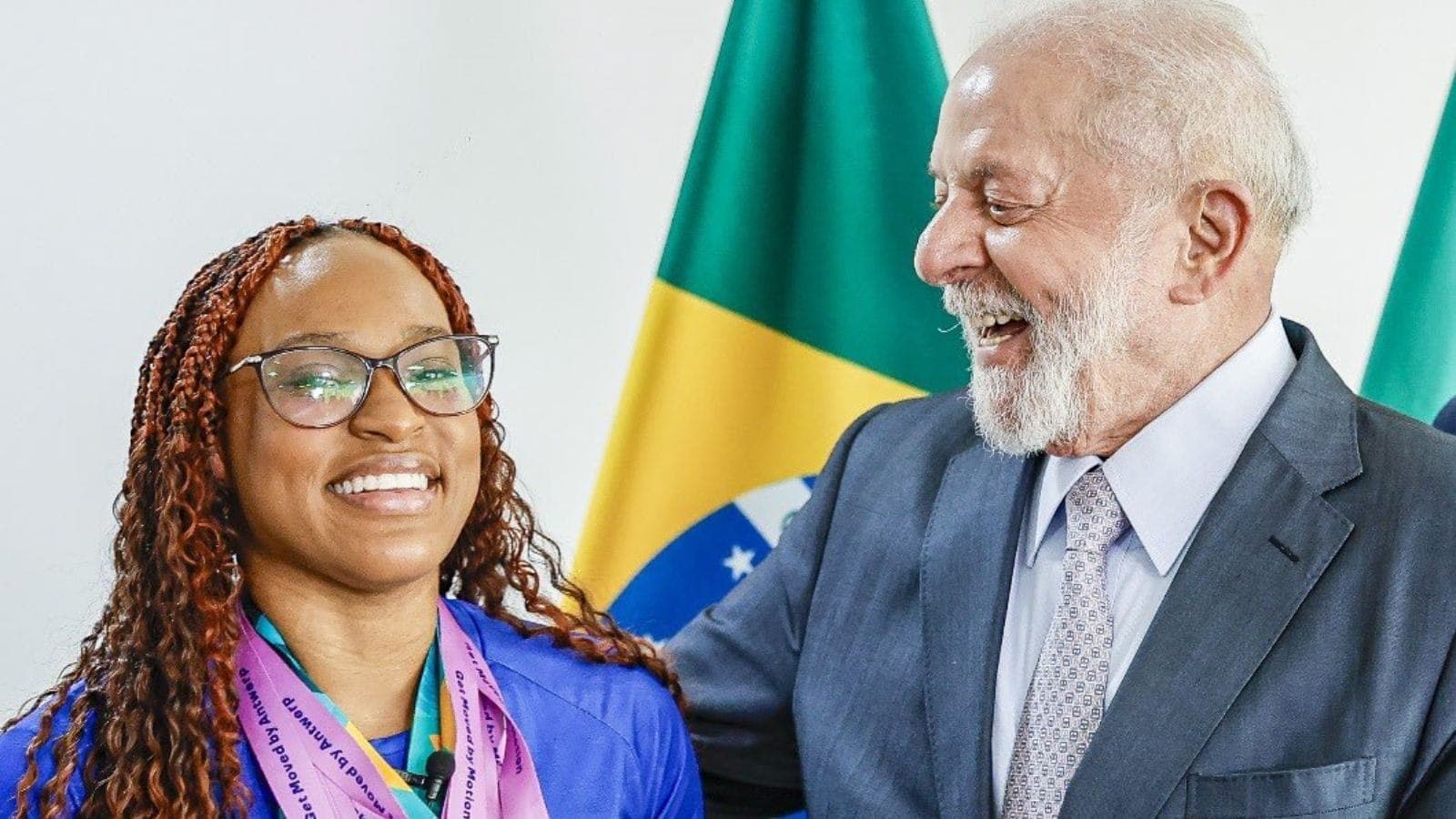 Rebeca Andrade e Lula