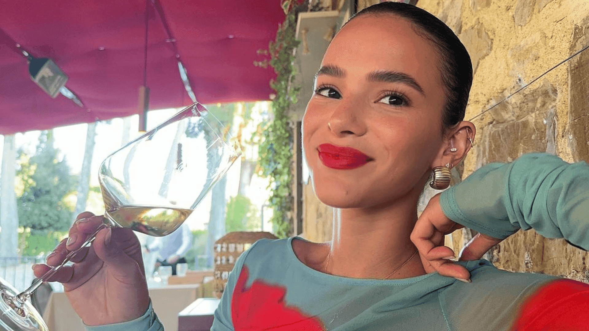 Bruna Marquezine