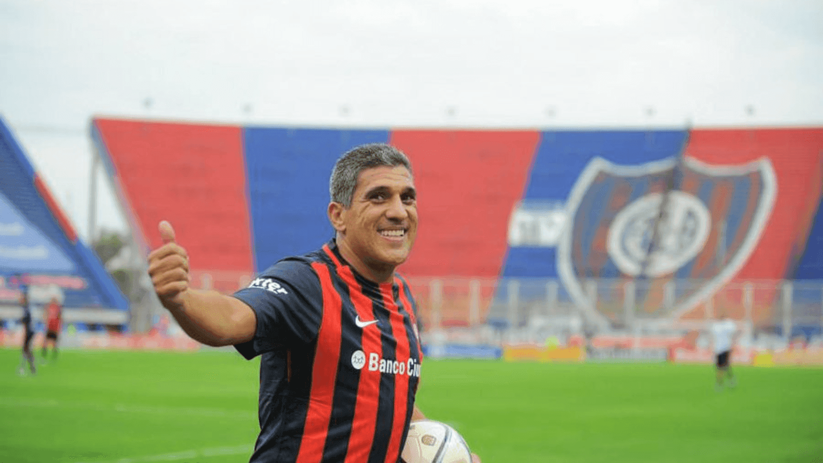 Silas em visita ao San Lorenzo