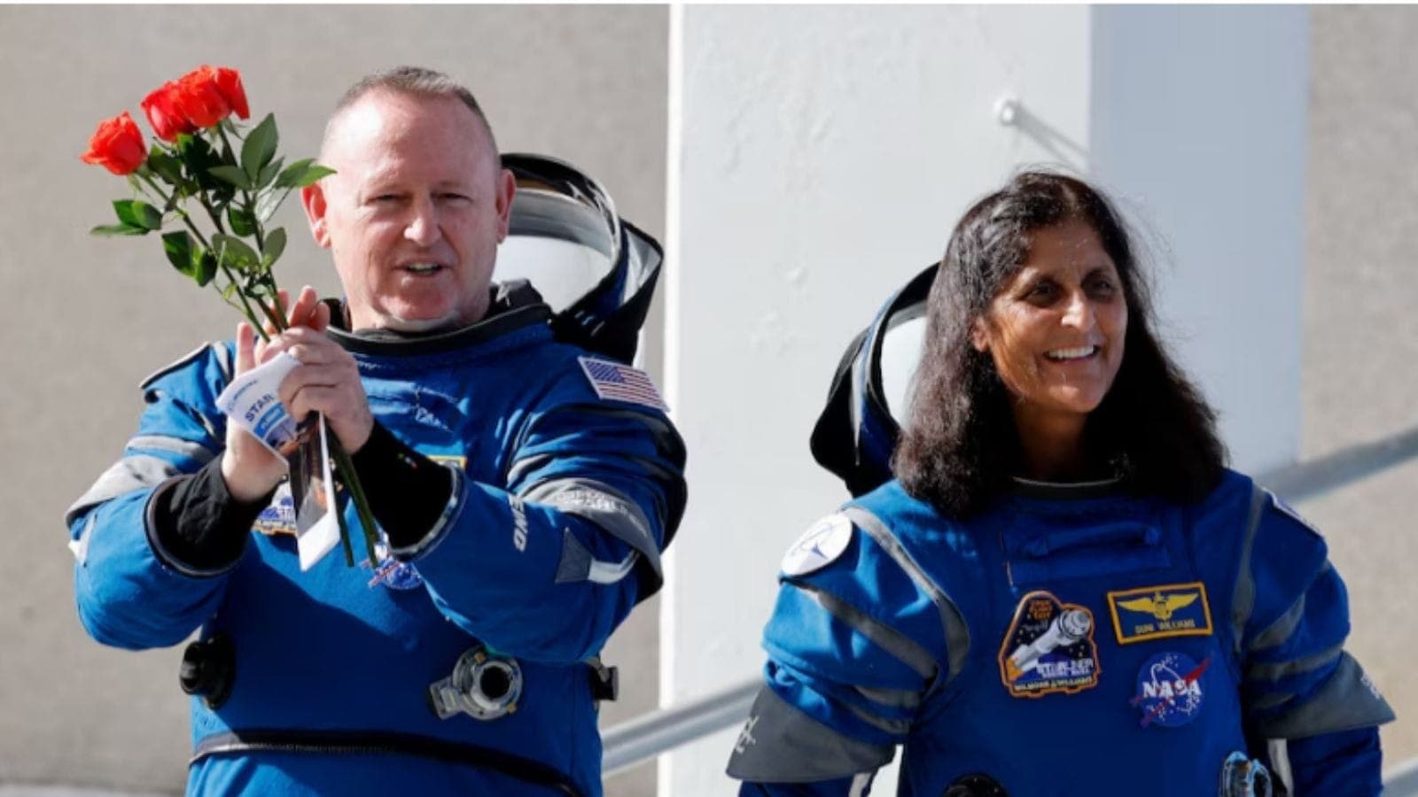 Astronautas presos na ISS