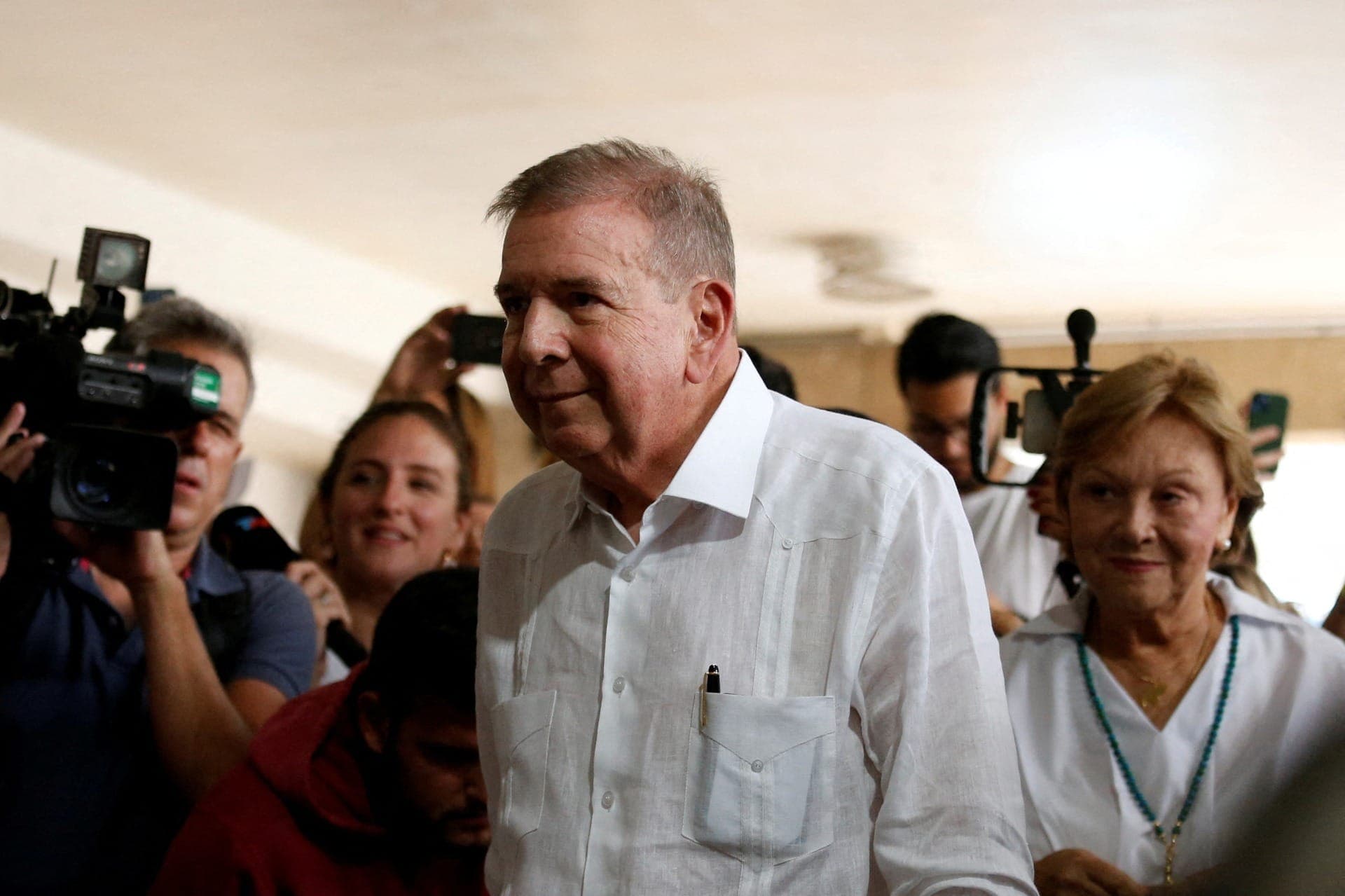  Edmundo González Urrutia