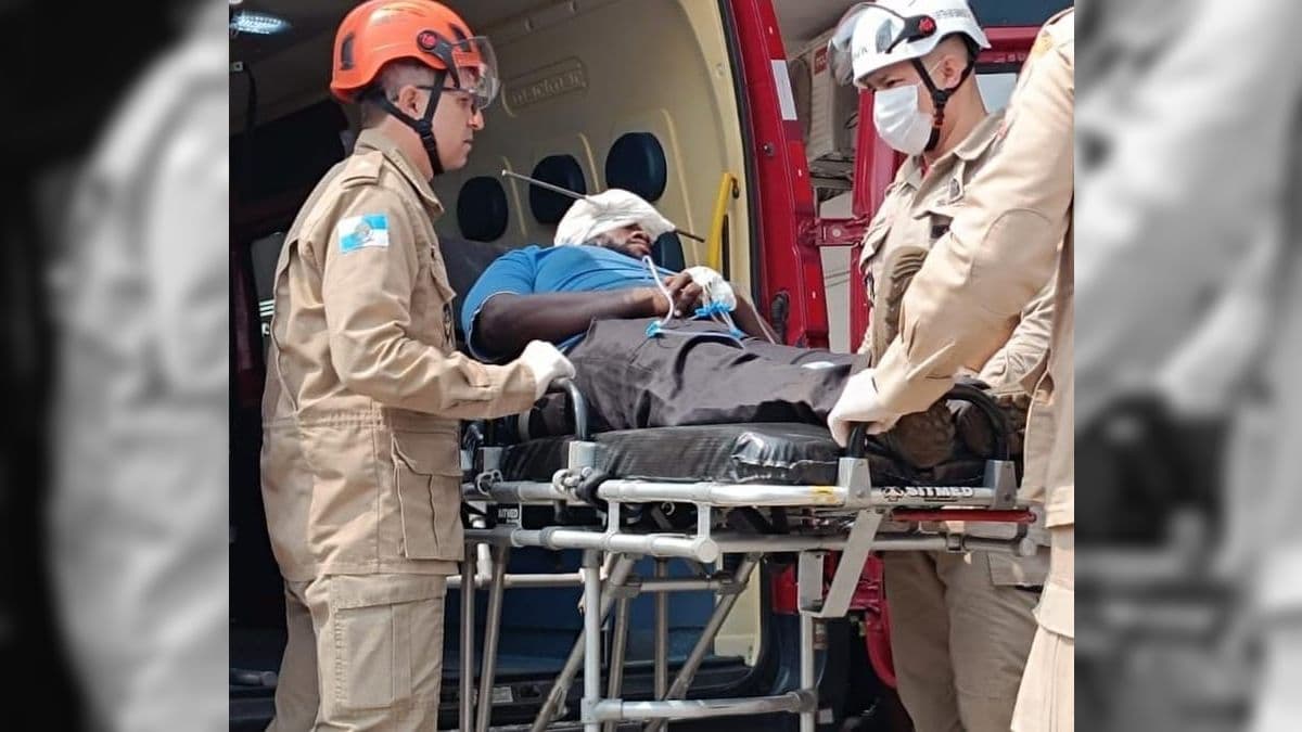 Homem atingido por vergalhão 