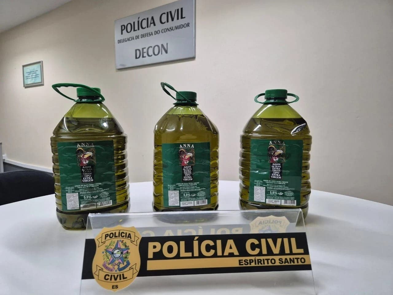 Galões de azeite continham apenas óleo