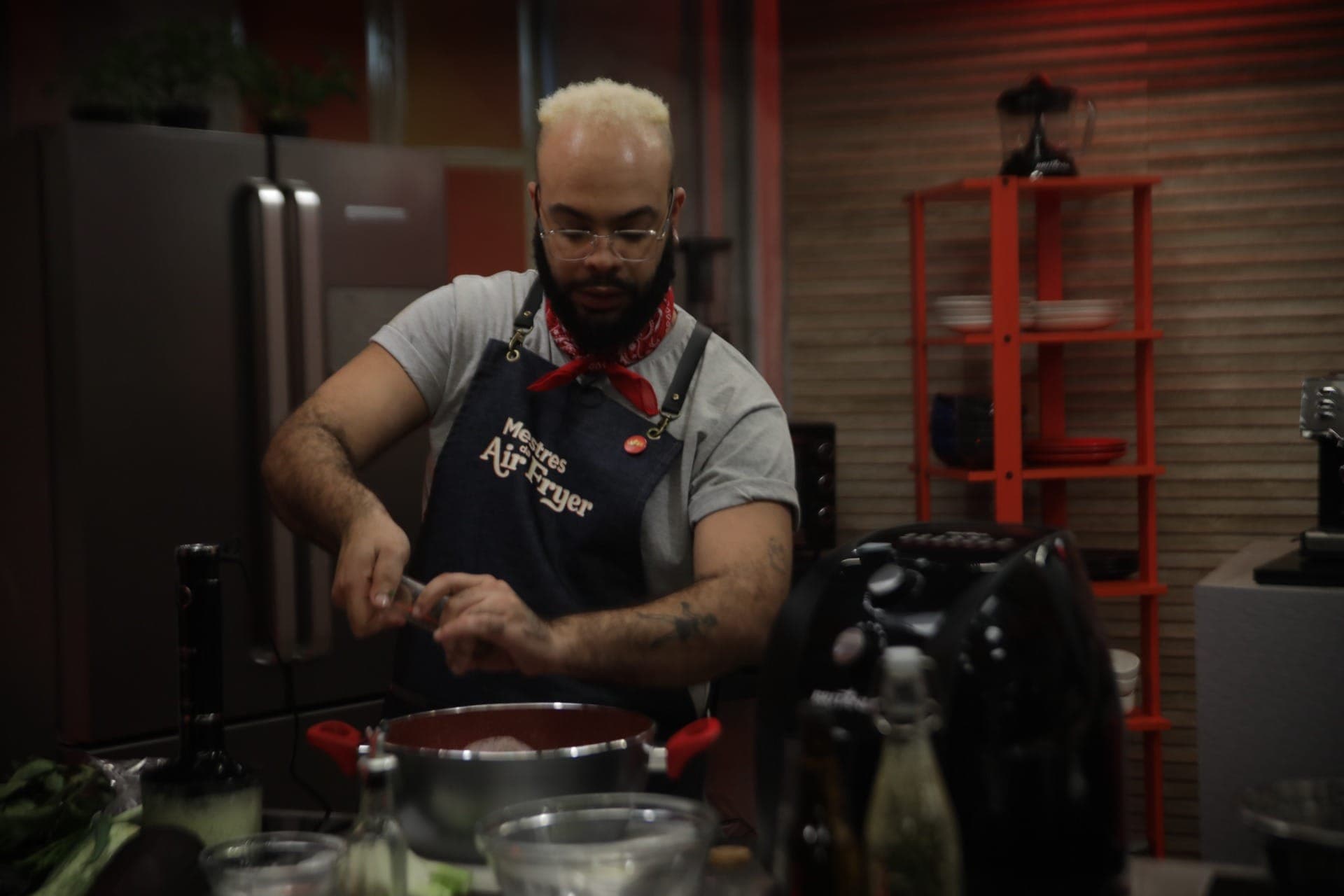 Well é eliminado do Mestres da Air Fryer