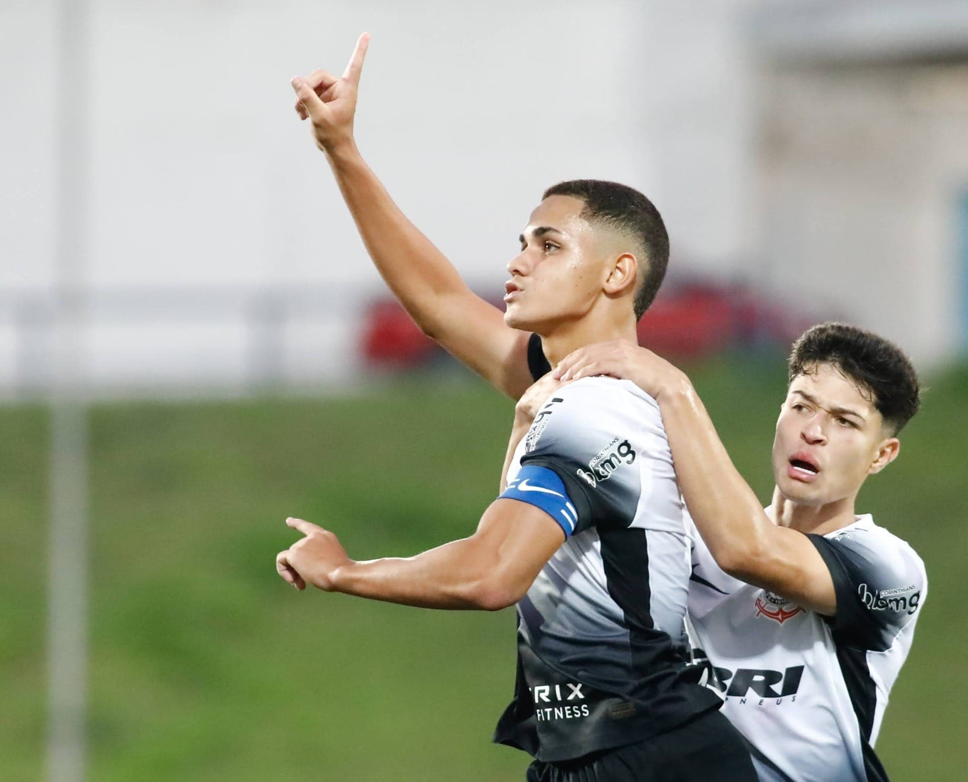 Bahia, do Corinthians, fez gol decisivo