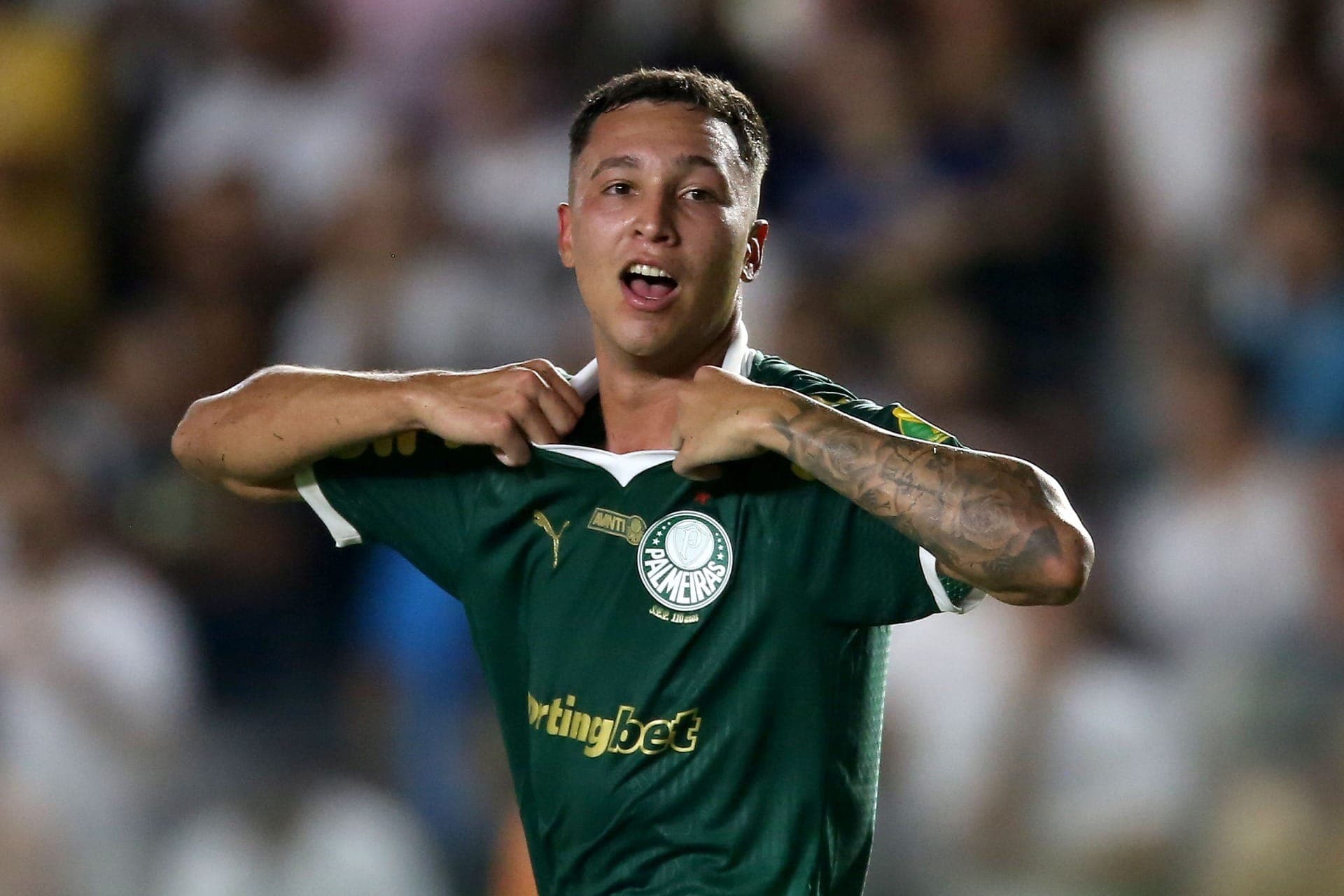 Thalys comemora gol do Palmeiras
