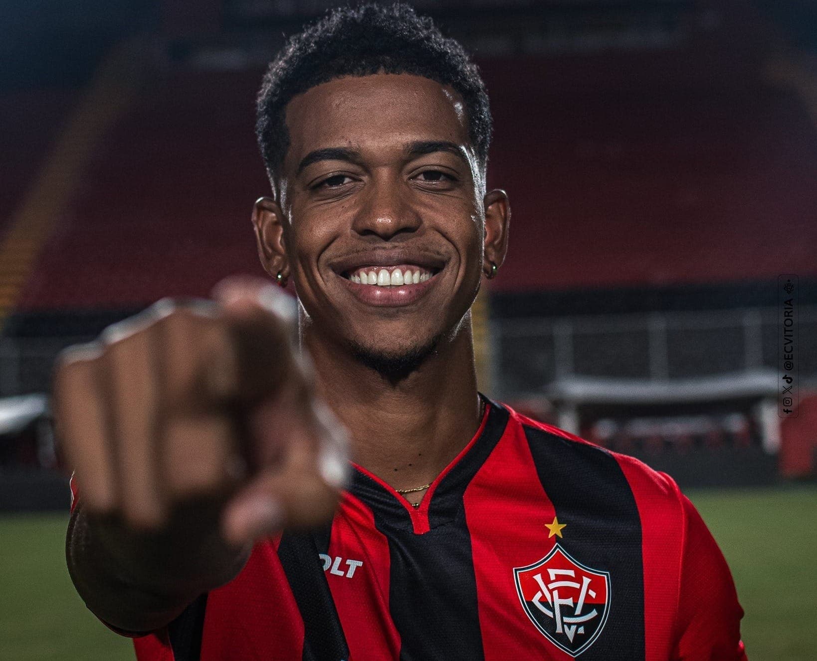 Carlinhos no Vitória