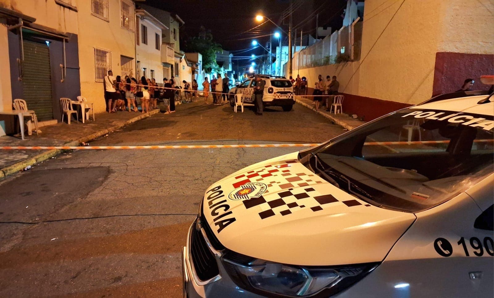 Adolescente de 17 anos morre após ser baleado em adega em Guaratinguetá