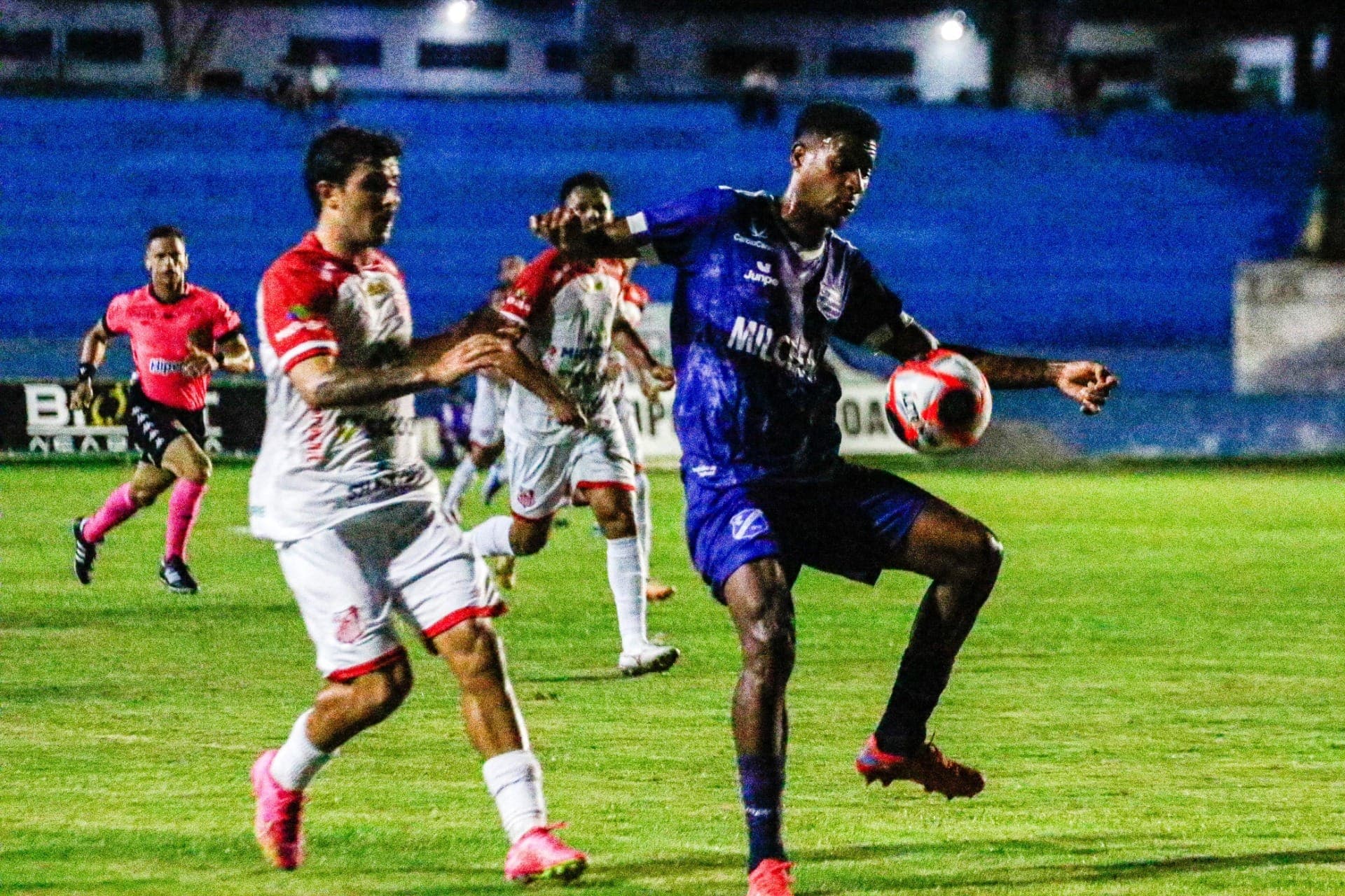 Taubaté vence Capivariano por 2 a 0 no Paulistão Série A2