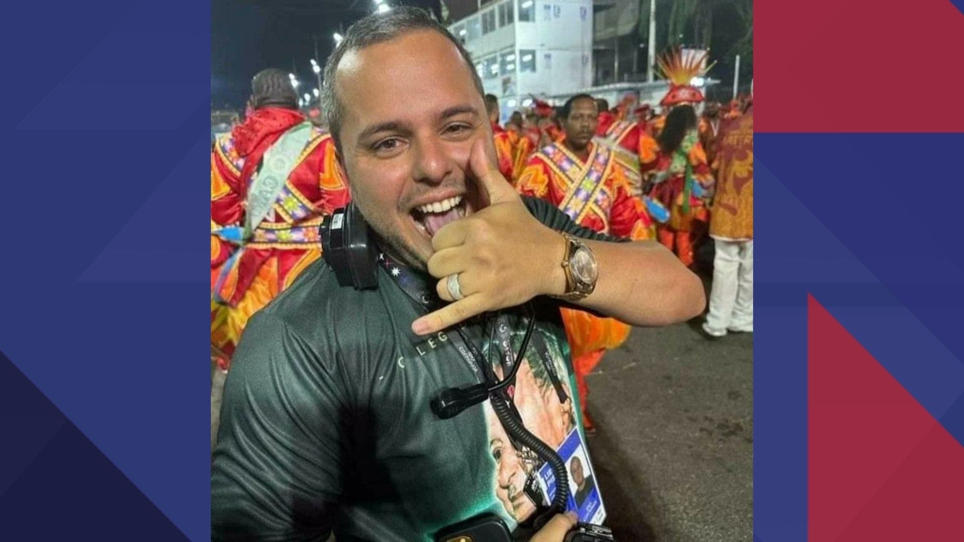 Os  policiais cumprem 19 mandados de busca e apreensão