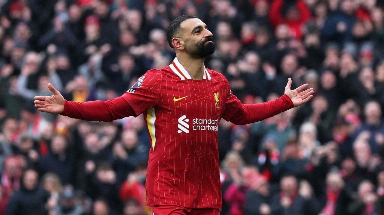 Salah celebra gol do Liverpool