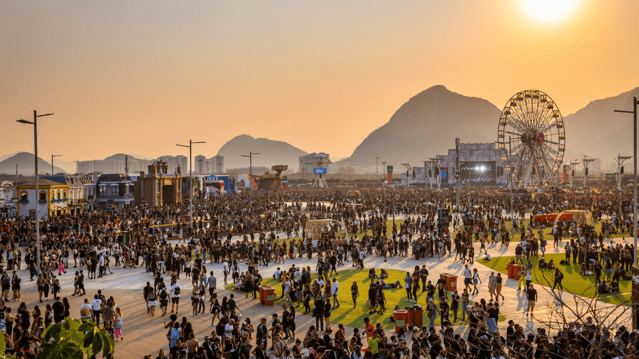 Público se reúne para exaltação da música no Rock in Rio