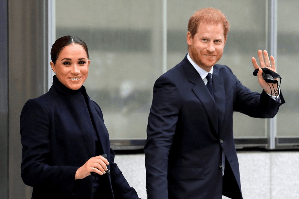 Meghan e Harry acusam a Família Real de não dar apoio a eles