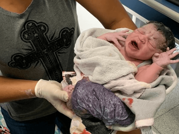 Ana Alice nasceu às 8h42 deste domingo (20), na Escola Paroquial Bom Jesus, no Dr. Thouzet