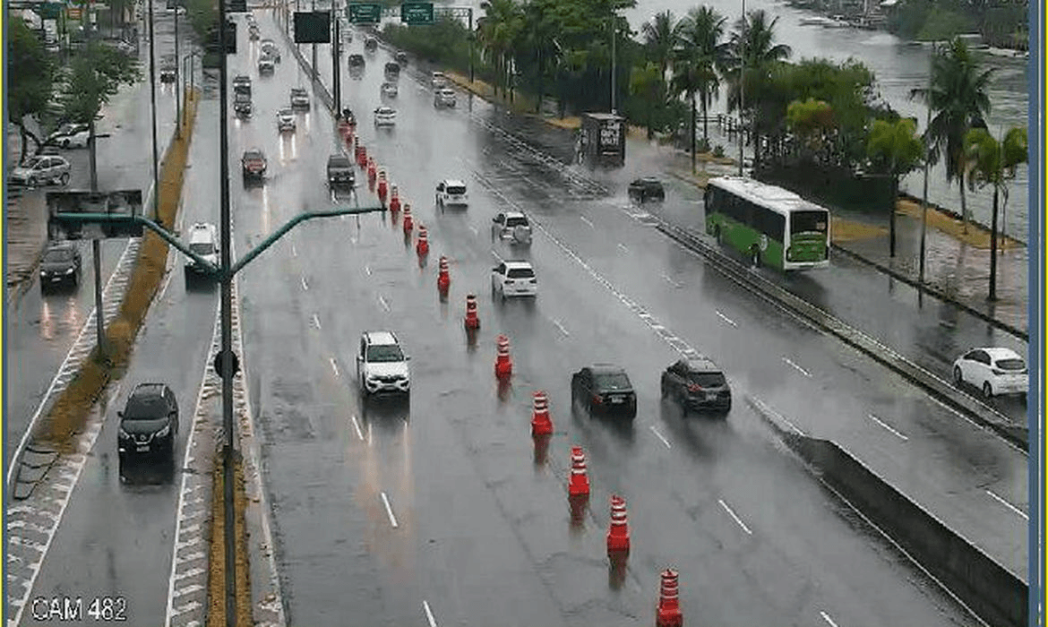 Rio de Janeiro costuma enfrentar dificuldades por causa das chuvas de verão