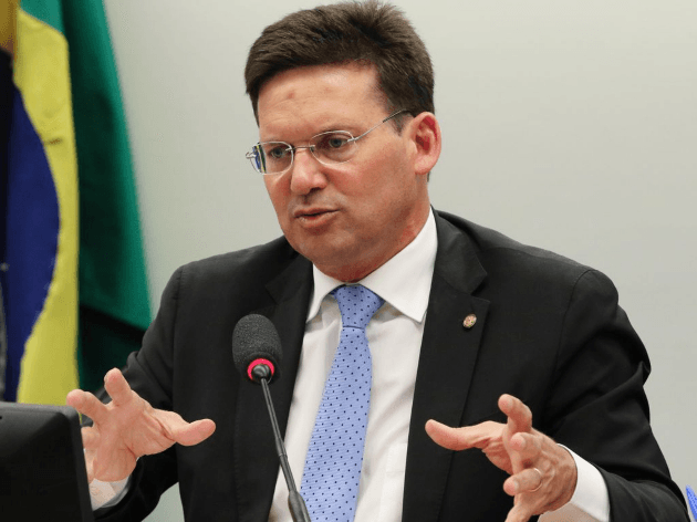 O ministro João Roma está em Ilhéus (BA) 