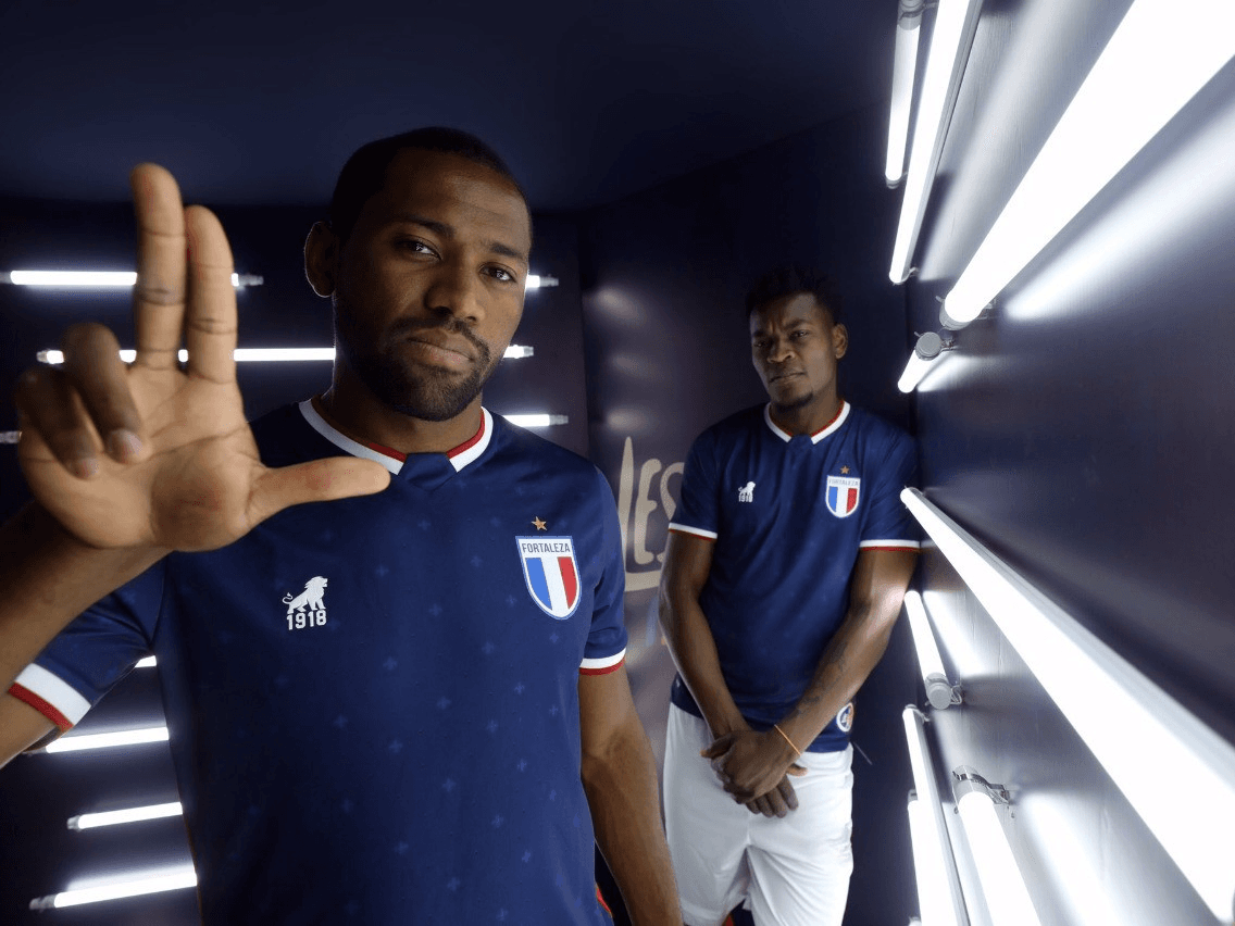 3º uniforme do Fortaleza homenageia seleção e celebra 102 anos de história do clube