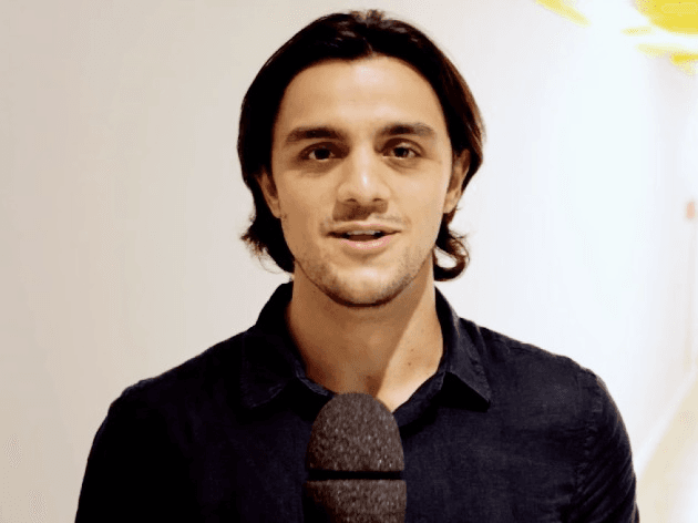 Ator Felipe Simas faz parte do júri do Dança das Feras