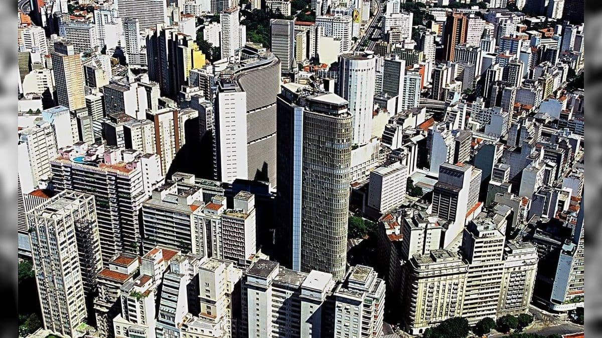 Prédios na região central da cidade de São Paulo