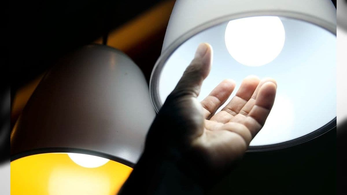 Energia pode subir em breve e governo planeja devolver R$ 5,5 bi a alguns consumidores