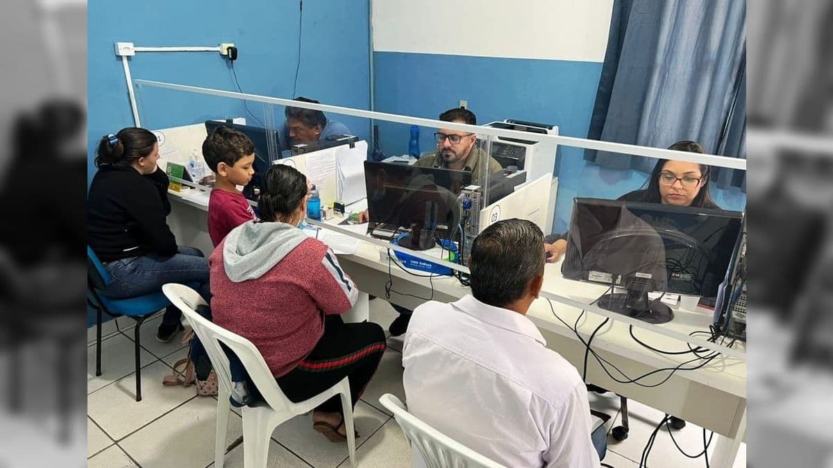 PAT de Caraguatatuba oferece mais de 110 vagas de emprego nesta quarta-feira (30)