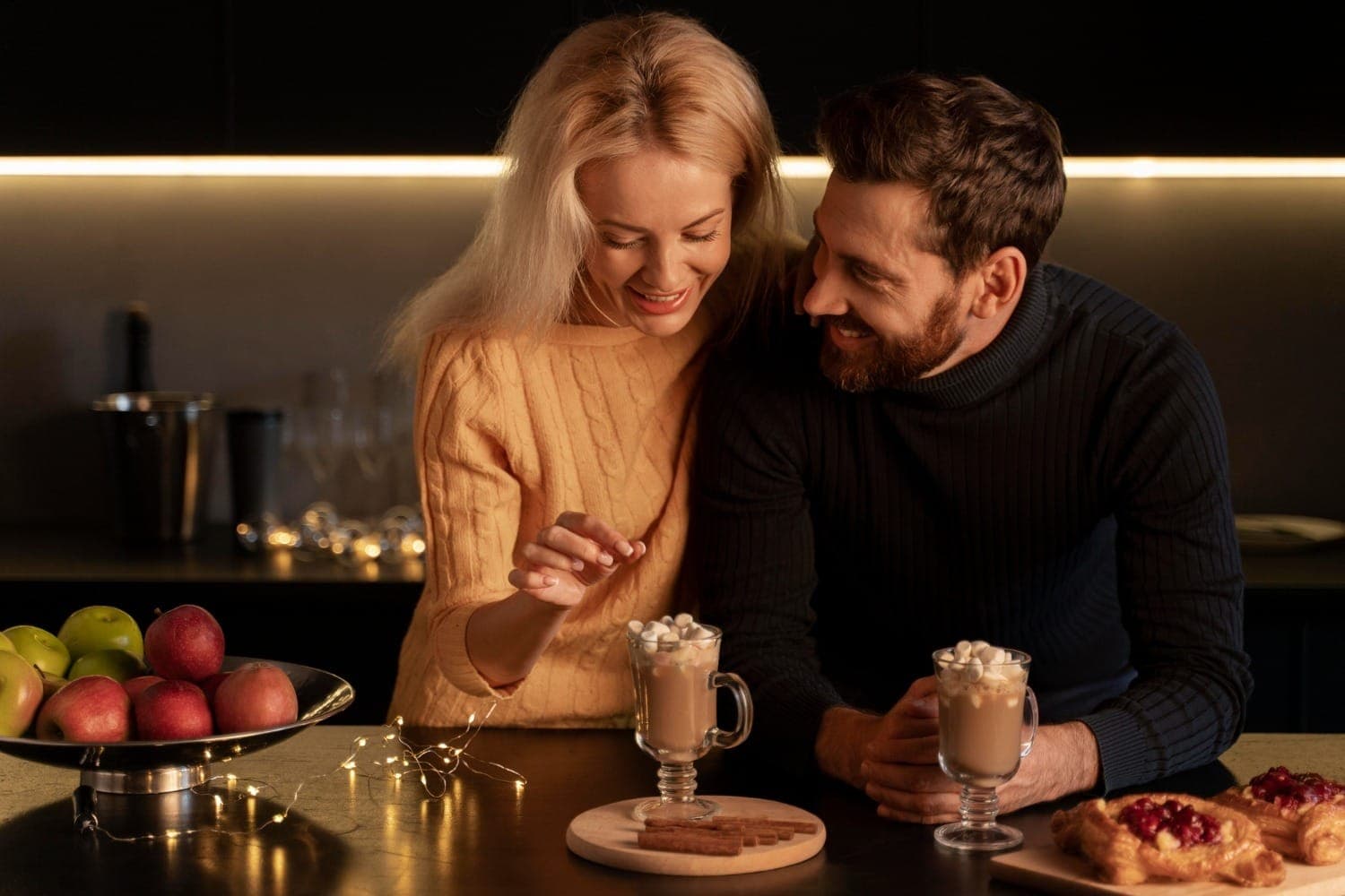 Em 2026, ir comemorar o dia dos namorados em restaurantes, teatros e se arrumar no salão de beleza está mais caro