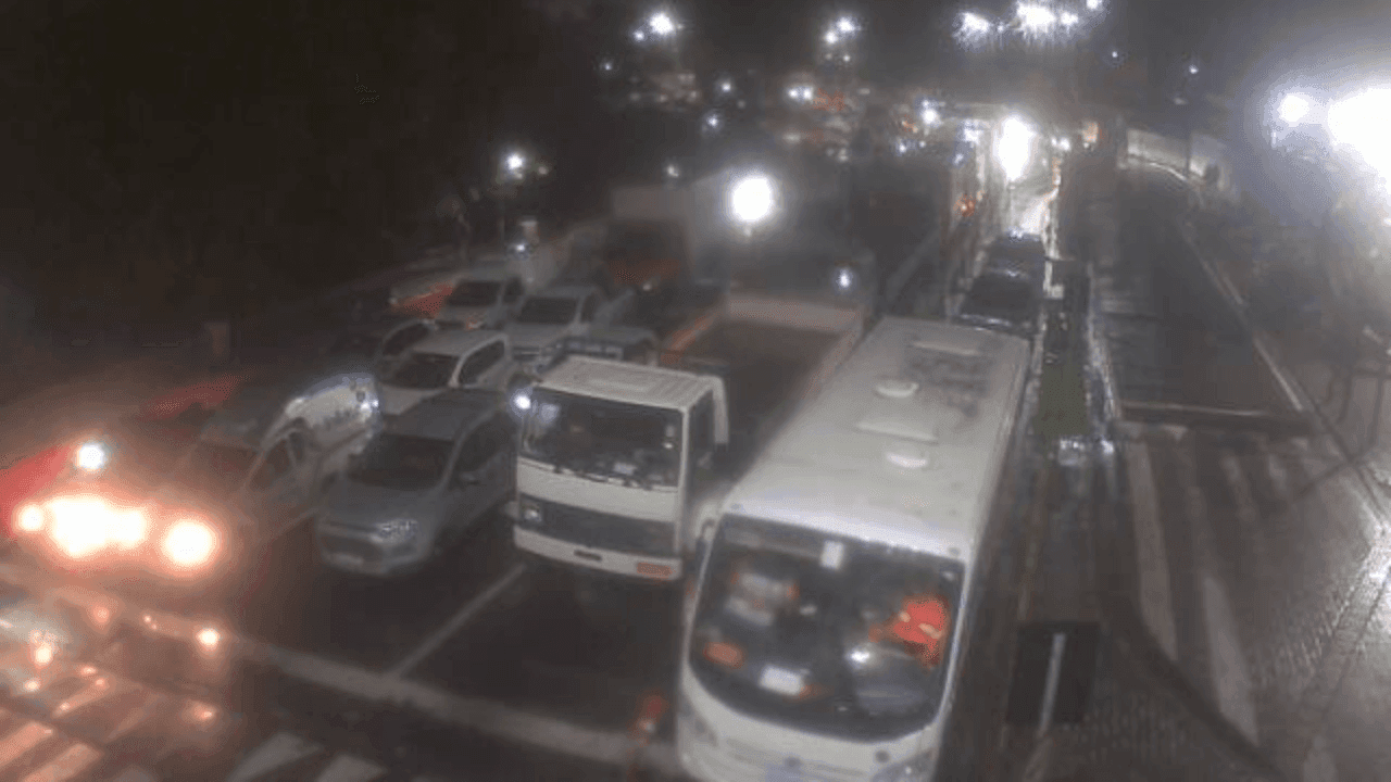 Travessia de Balsas entre Ilhabela e São Sebastião