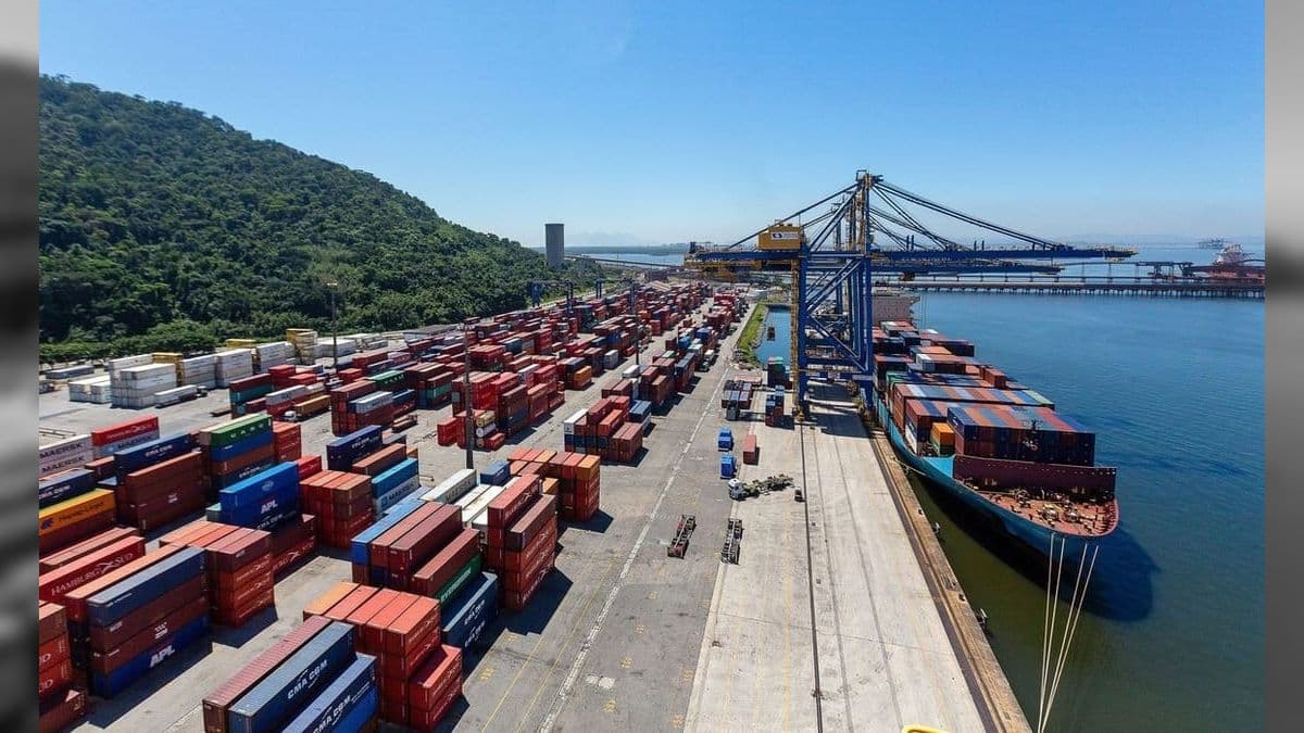 Balança comercial aponta redução de negócios com EUA, mas China avança