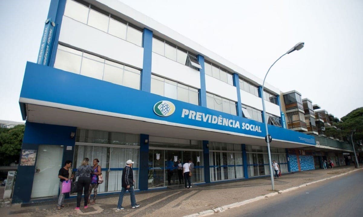 Famosos tiverar problemas com o INSS e recorreram à Justiça para solucionar a questão