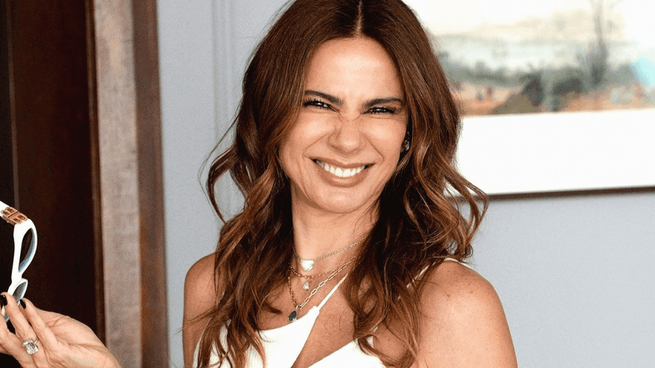 Luciana Gimenez relembra dificuldades financeiras do começo da carreira
